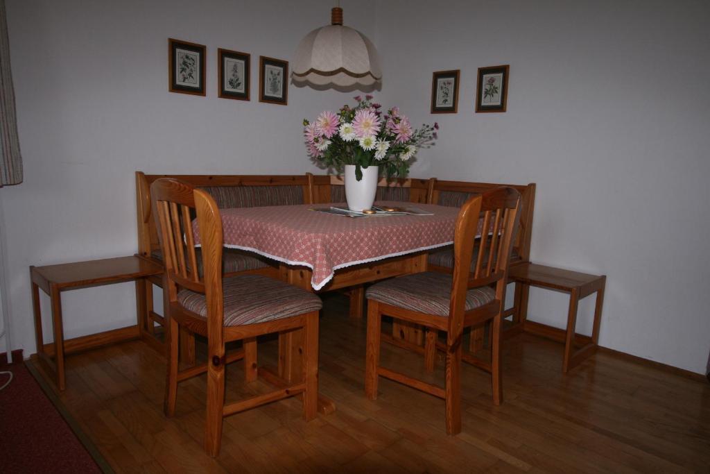 Pension Seevilla Annelies Марія-Верт Номер фото